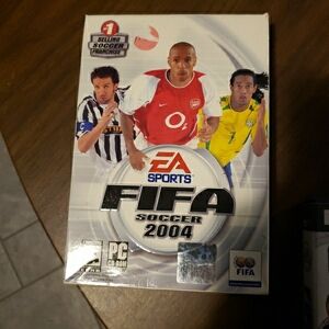 EA Sports FIFA Soccer 2004 PC CD ROM Game